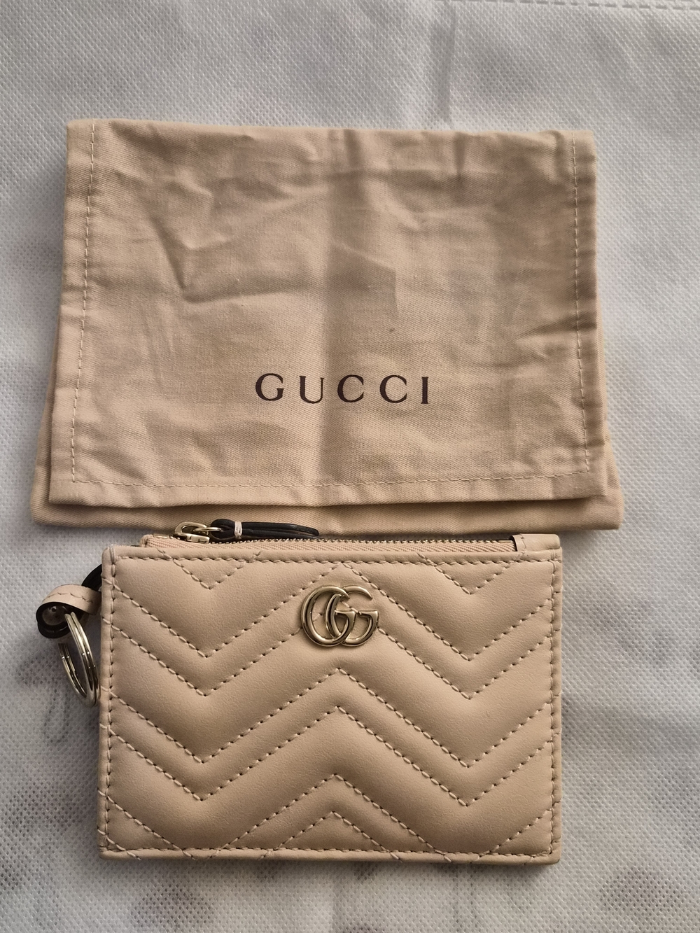 Gucci Beige GG Marmont Quilted Leather Card Case / Key Casw Wallet